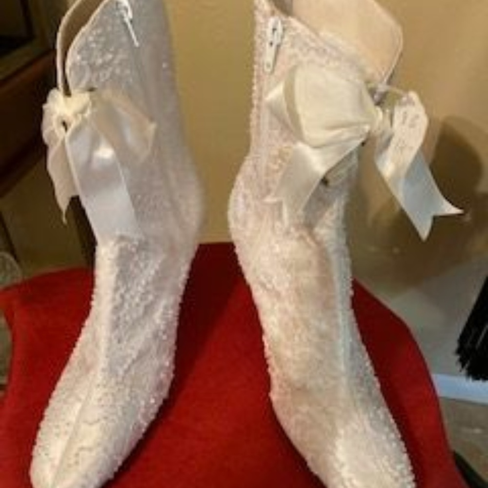 WEDDING BOOTS